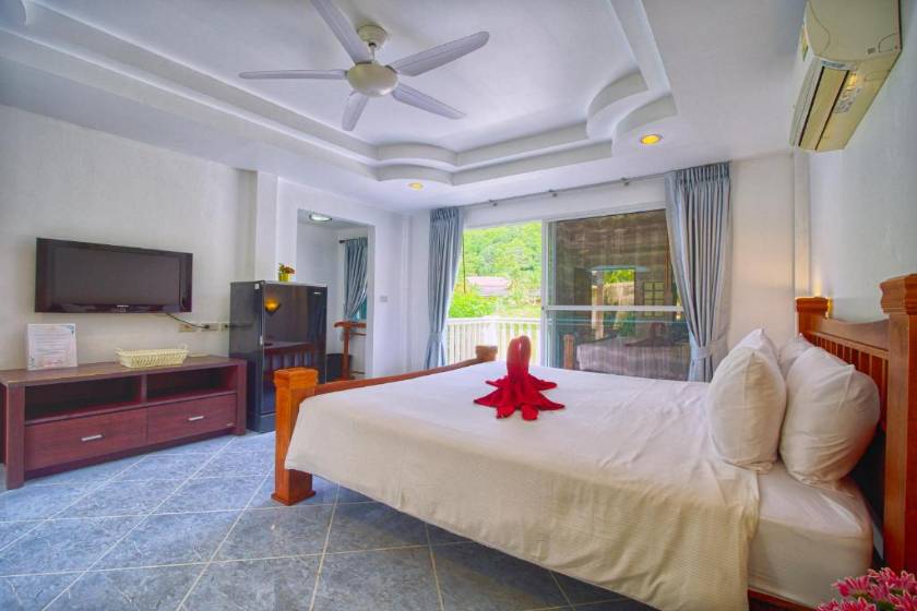 Serenity Lakeside Resort - Standard Room