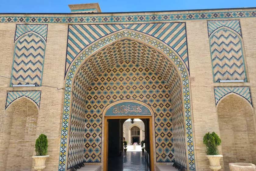 هتل کاروانسرای وکیل کرمان (کاروانیکا) - نما