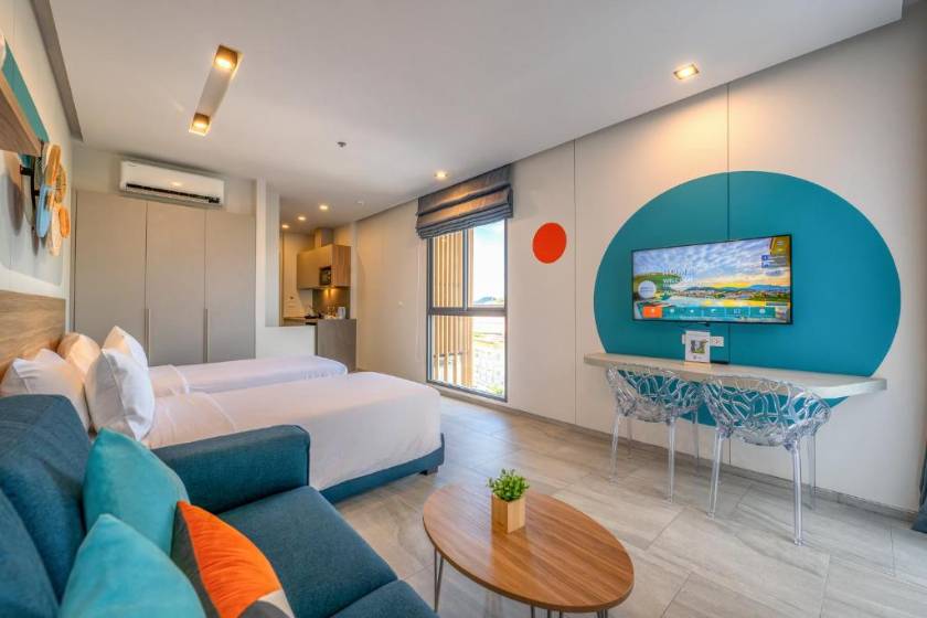 HOMA Phuket Town - Studio Twin + Free Coworking Space