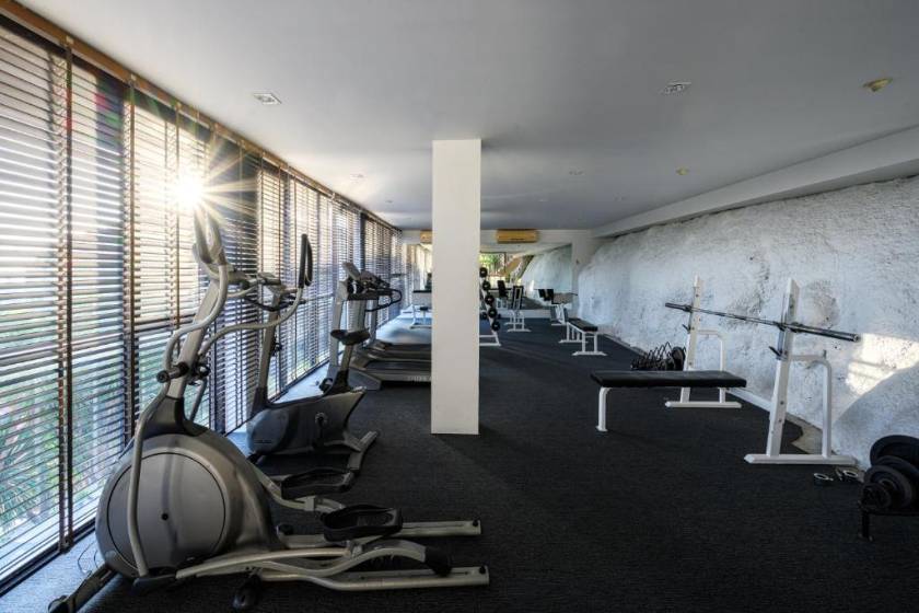 Karon Phunaka Resort - fitness center