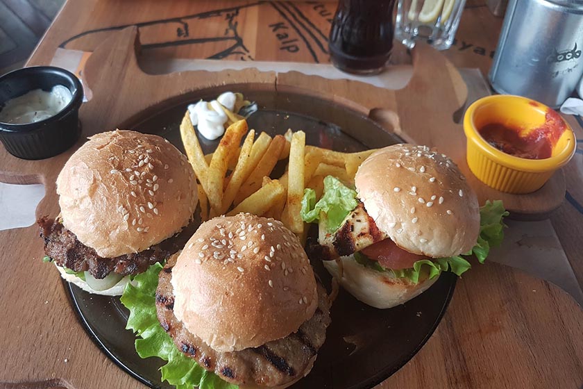 کافه او تی آنکارا. منبع عکس: گوگل مپ. عکاس: Enes