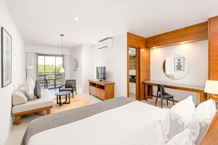 Sunprime Kamala Beach - Grand Deluxe Room