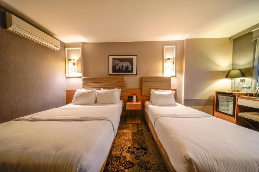 All Seasons Hotel Istanbul - Triple Room