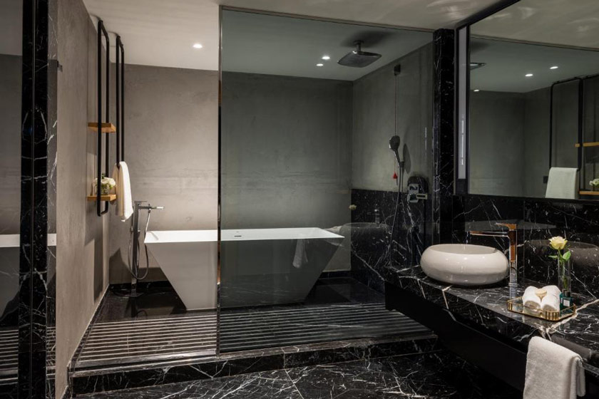 Sofitel Istanbul Taksim Istanbul - Signature Suite with Taksim Square view