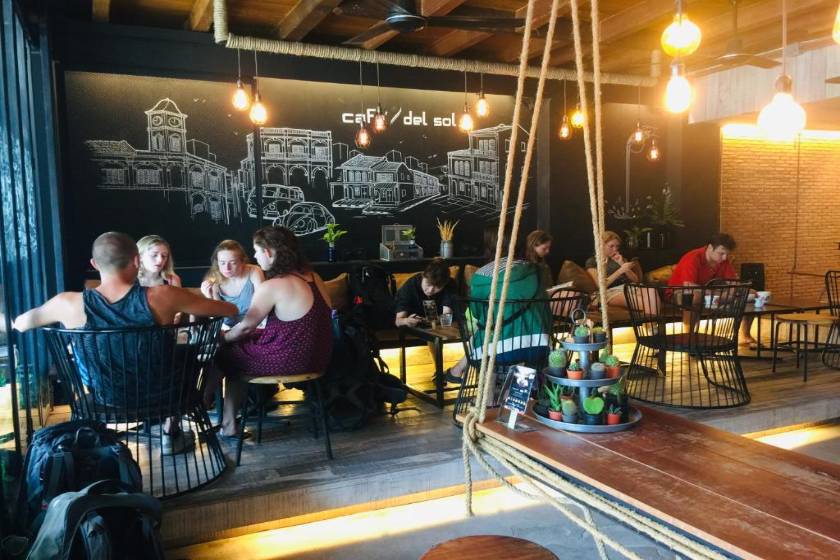 Phuket Sunny Hostel - cafe