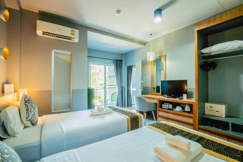 The Rubber Hotel Phuket - Deluxe Triple Room
