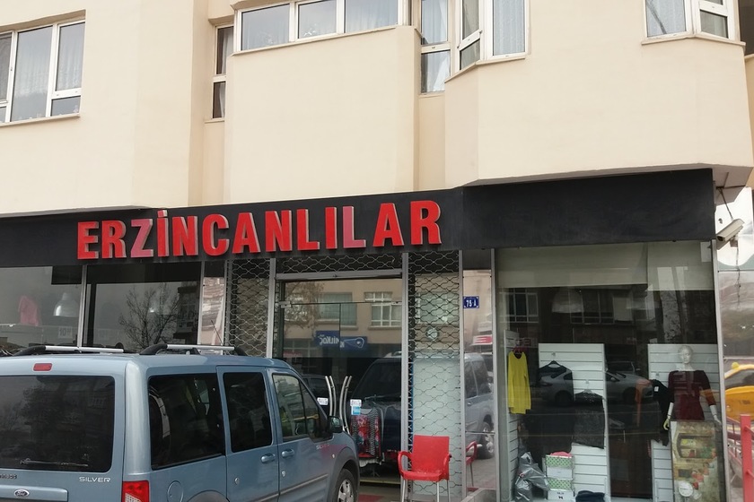 فروشگاه لباس اوتلت ارزینچانلیلار