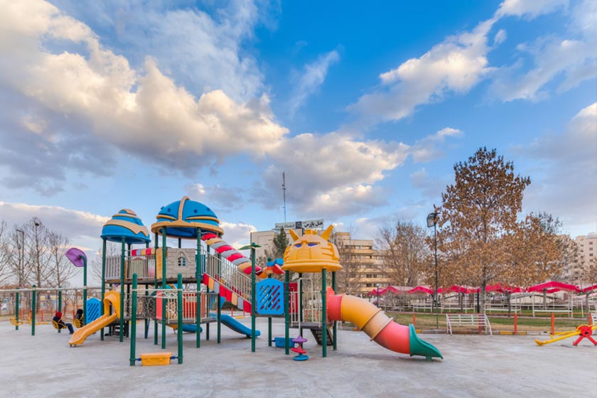 هتل پارس مشهد - زمین بازی کودکان