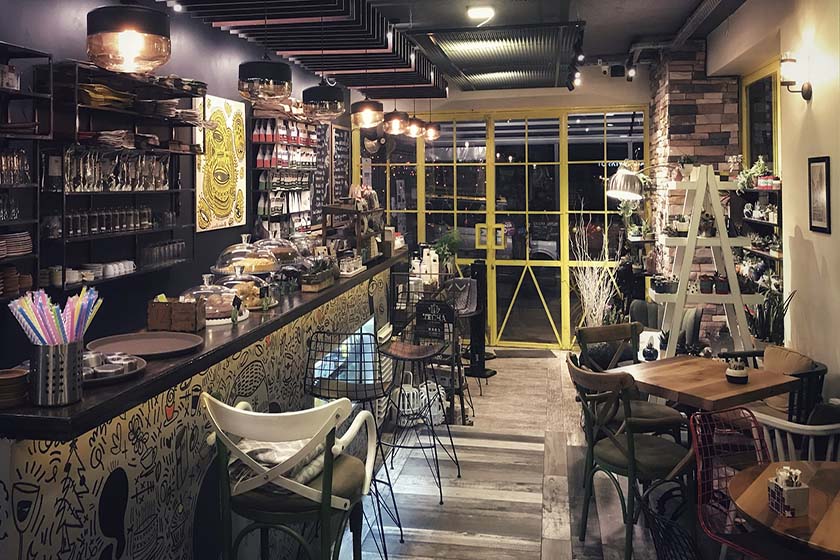 کافه آملی گاردن آنکارا. منبع عکس: گوگل مپ. عکاس: Amelie