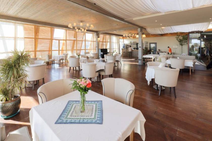 Apricot Hotel Yerevan - restaurant 