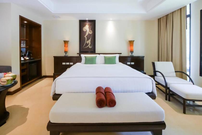 Paradox Resort Phuket - Family Two-Bedroom Beachfront Residence.