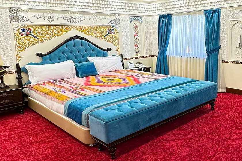 هتل ارگ جدید یزد - سوئیت سوپر کلاسیک قجری فیروزه
