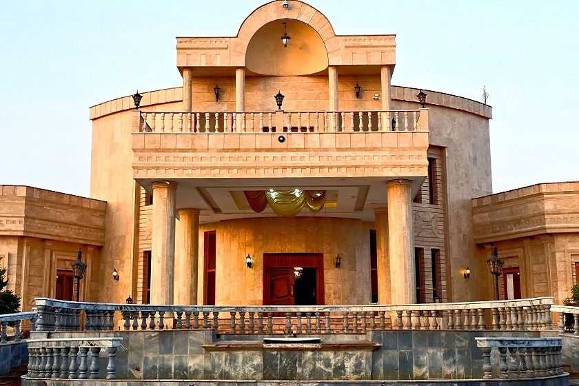 هتل روشن زرند کرمان - نما