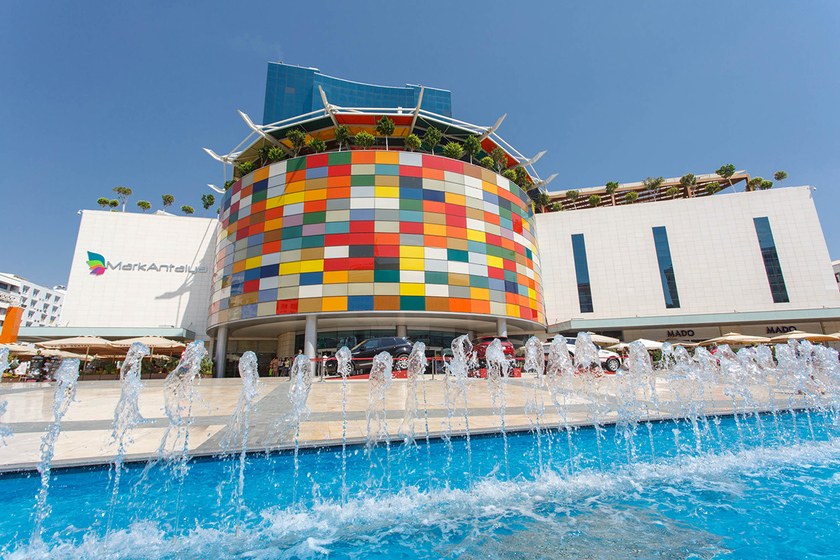 مرکز خرید مارک آنتالیا