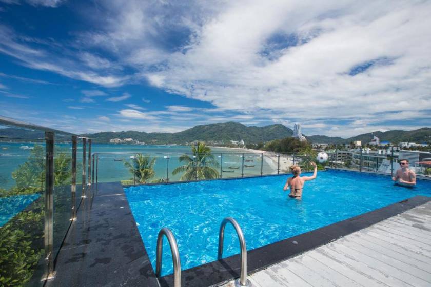 Patong Signature Boutique Hotel - pool
