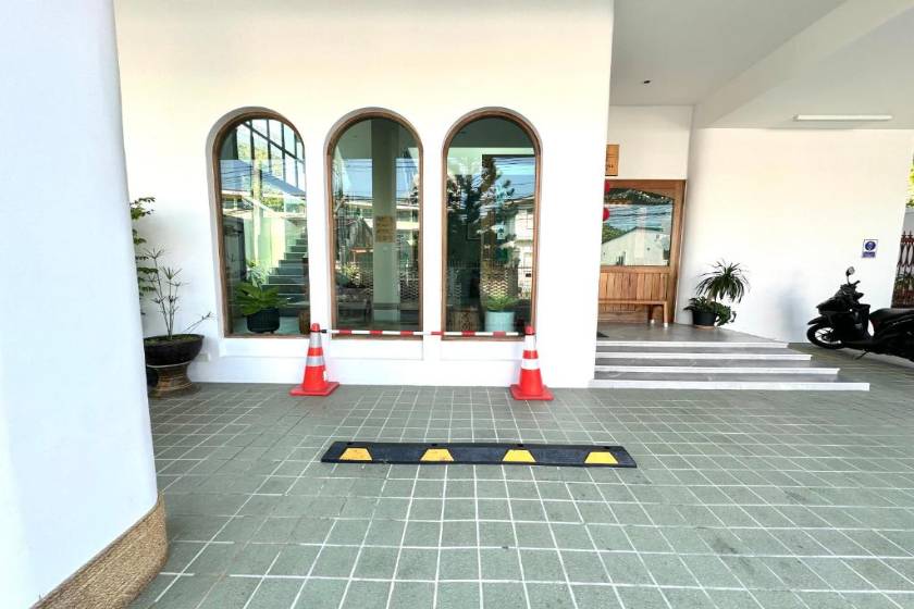 Alleyhill Phuket - Private & Cozy Boutique - facade