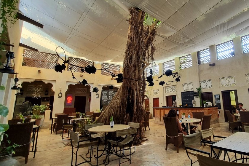 کافه و رستوران ایکس‌وی‌ای  دبی. منبع عکس: گوگل‌مپ. عکاس: Thomas Henderson