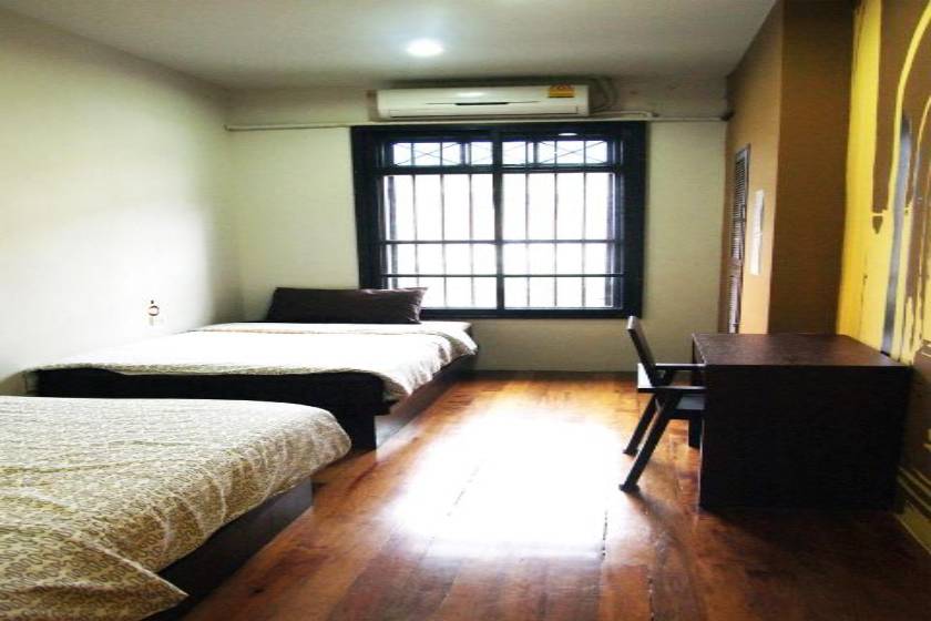 Phuket Sunny Hostel - Standard Twin Room with Air Conditioner