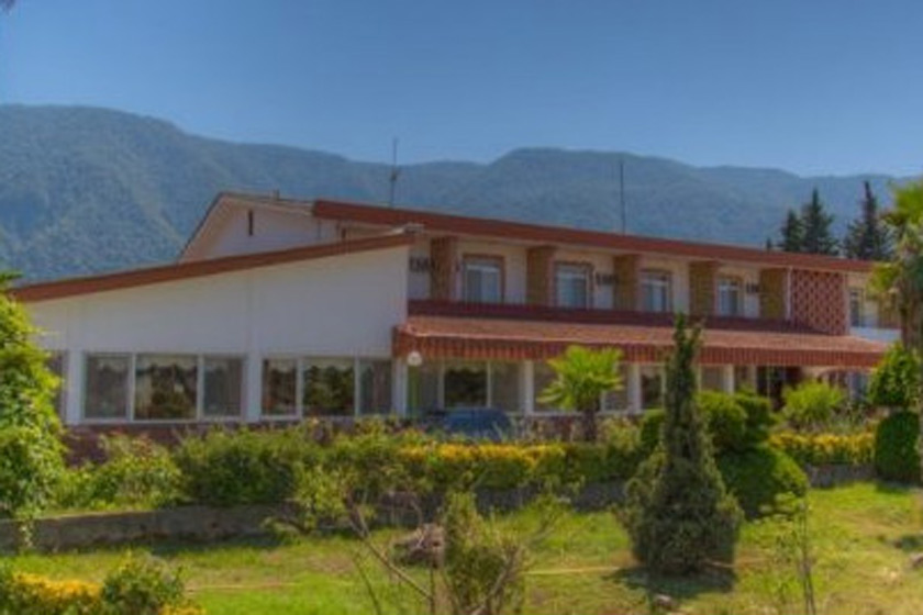 هتل جهانگردی چلندر نوشهر - نما
