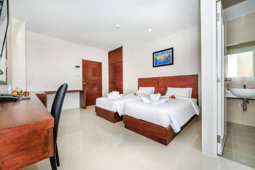 The Topaz Residence Phuket Town - Apartment with Balcony