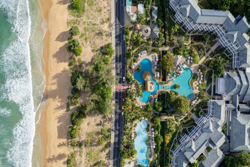 Thavorn Palm Beach Resort Phuket - facade