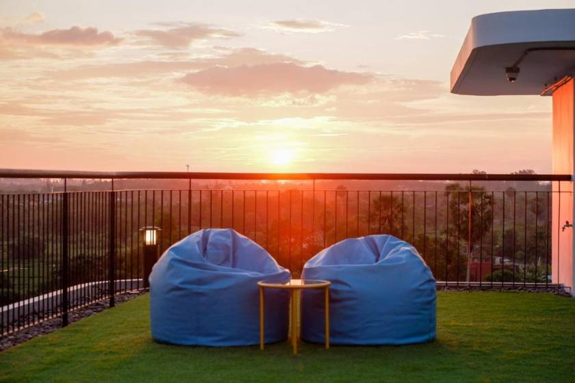 Poolrada Boutique Hotel - SHA Plus - Deluxe King Suite