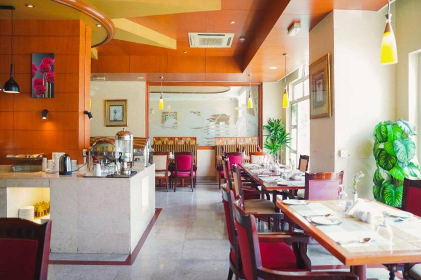 Safeer International Hotel By Brothers International - restaurant