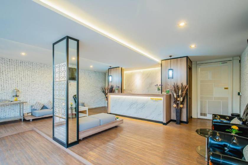 The Rubber Hotel Phuket - lobby