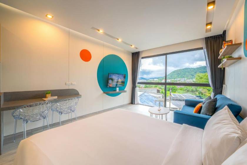 HOMA Phuket Town - Duplex XL + Free Coworking Space