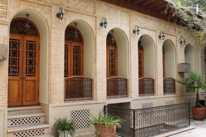 هتل بوتیک عمارت فرهادی شیراز - محوطه