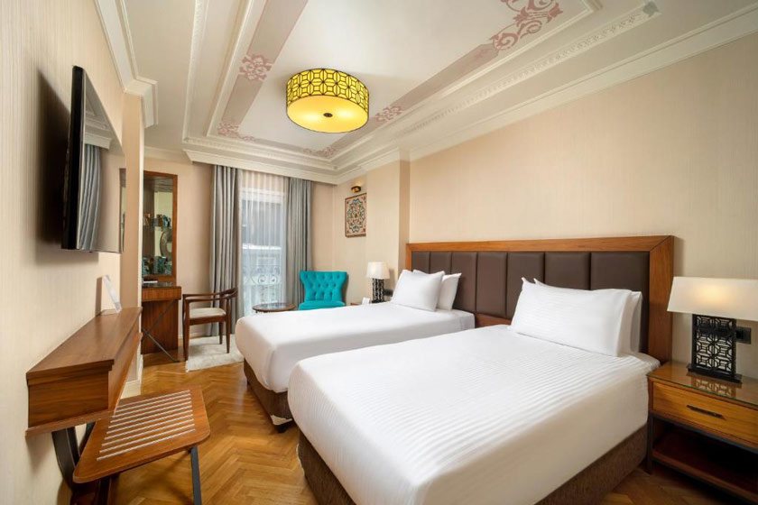 Golden Age Hotel & Spa Istanbul - Superior French / Twin Bed With Street View
