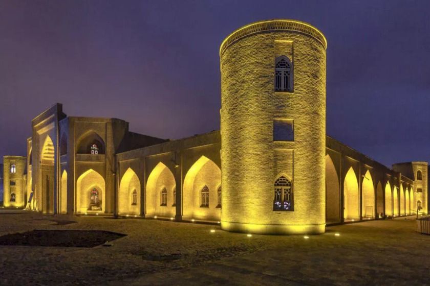هتل کاروانسرای یام تبریز - نما