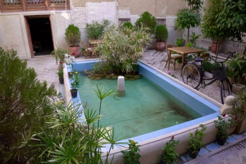 هتل بوتیک عمارت فرهادی شیراز - محوطه