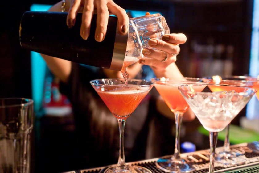 Parkside Plaza Muscat - bar