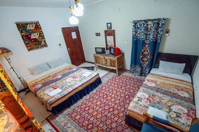 اقامتگاه ترنجستان شیراز - اتاق