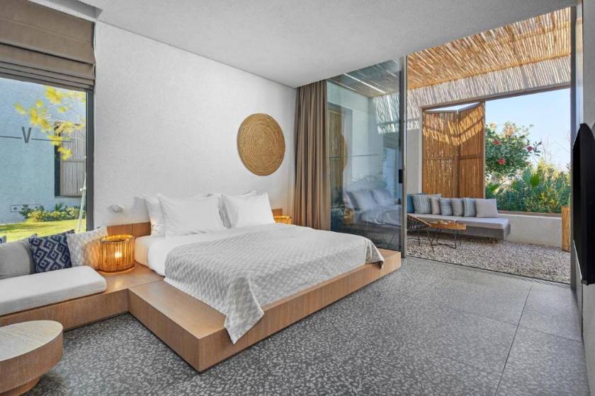 Voyage Torba Hotel - Lagoon Family Swim-up