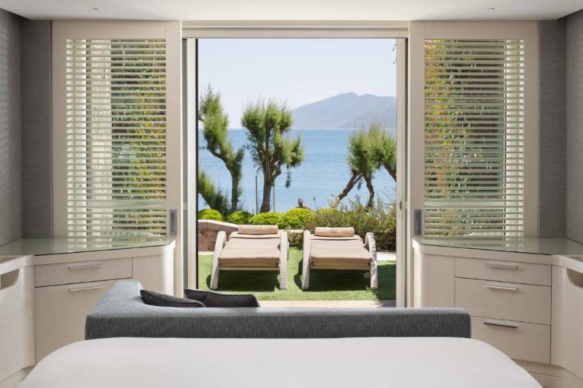Caresse, a Luxury Collection Resort & Spa, Bodrum - Deluxe Room, Guest room, 1 King, Sea view, Balcony