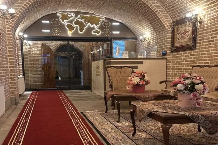 هتل بوتیک عمارت میرزا مهدی فراش باشی (سرخه ای) تبریز - لابی