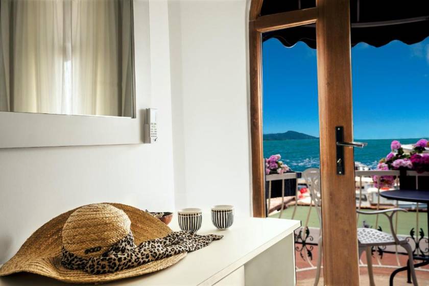 Liman Hotel Gümüslük - Adult Only - Double Room with Balcony and Sea View