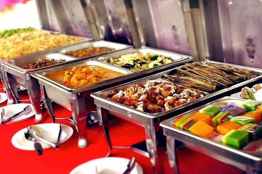 Parkside Plaza Muscat - food and drink