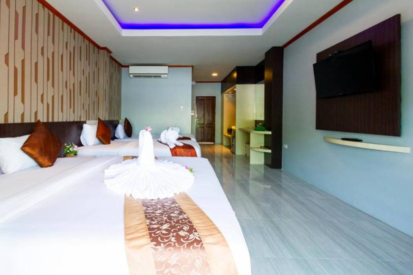 Coco Bella Hotel - Deluxe Family Room