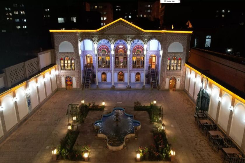 هتل بوتیک عمارت میرزا مهدی فراش باشی (سرخه ای) تبریز - نما
