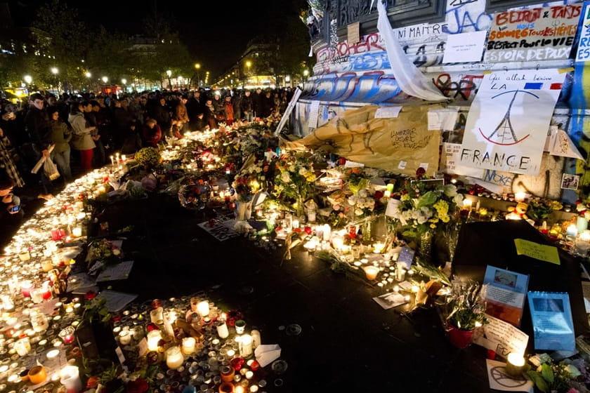 روز جهانی یادبود قربانیان تروریسم. منبع عکس: Theguardian. عکاس: Joel Saget