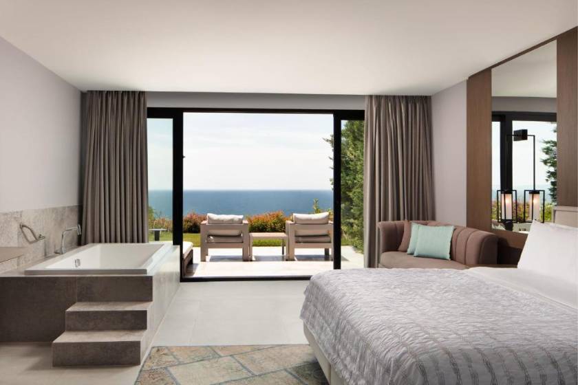 Le Méridien Bodrum Beach Resort - Junior Suite, 1 King, Sea view, Balcony