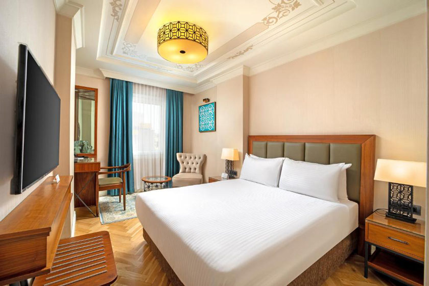 Golden Age Hotel & Spa Istanbul - Superior French / Twin Bed With Street View