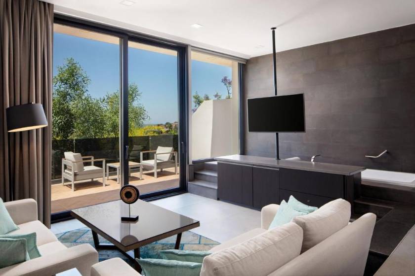 Le Méridien Bodrum Beach Resort - Deluxe Room with Sea view and Balcony