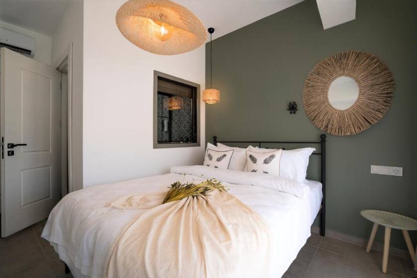 Liman Hotel Gümüslük - Adult Only - Queen Room with Spa Bath