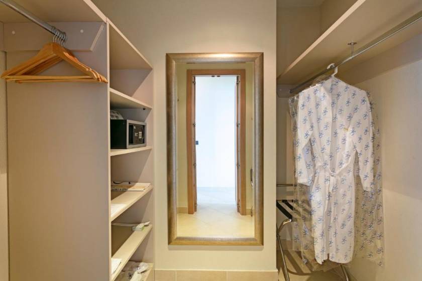 Xanadu Island - Royal Suite