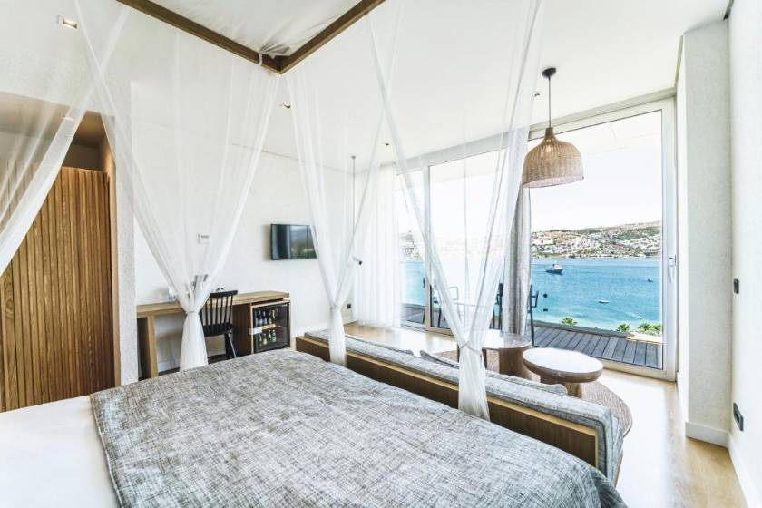 Cape Bodrum Luxury Hotel & Beach - Deluxe Sea View Room with Balcony