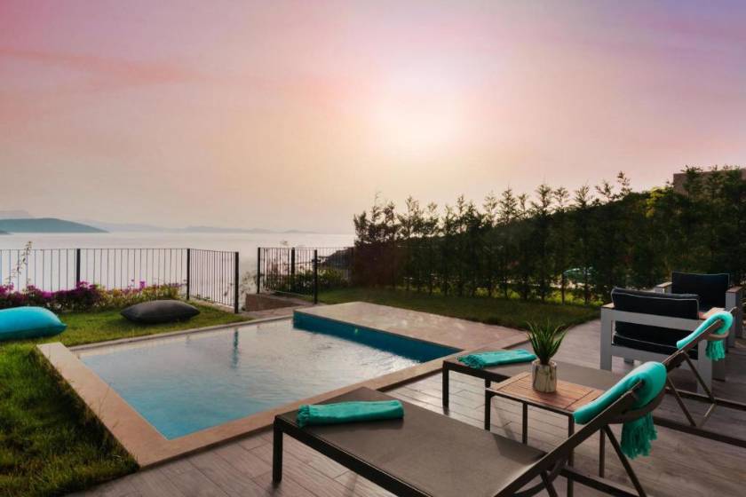 Le Méridien Bodrum Beach Resort - Indoor Pool Suite, 1 Bedroom Suite, 1 King, Sea view